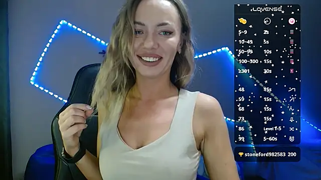 Snapshot of Daria_Spring chatting on 6, 2, 2025 Daria Spring online show from 6, 2, 2025