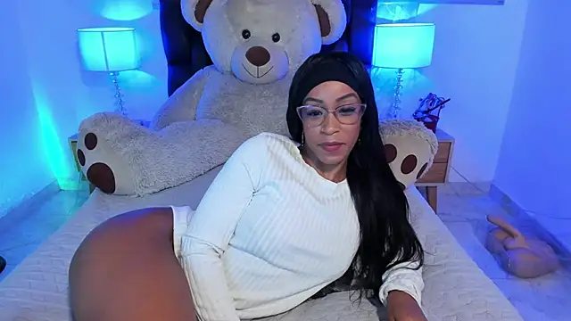 Snapshot of IsabelaRoss chatting on 17, 12, 2024 IsabelaRoss online show from 17, 12, 2024