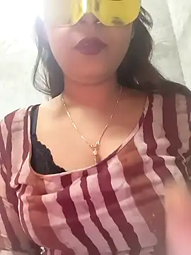 Snapshot of Shanaya_Hotty chatting on 7, 12, 2024 Shanaya Hotty online show from 7, 12, 2024