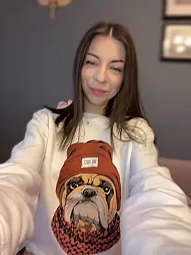 Mia Ethan online show from 13, 2, 2025