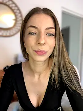 Mia Ethan online show from 25, 10, 2025