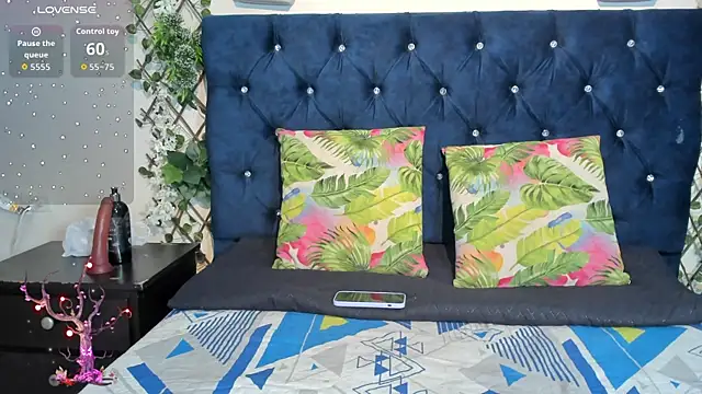  maria foxx  online show from 18, 11, 2025