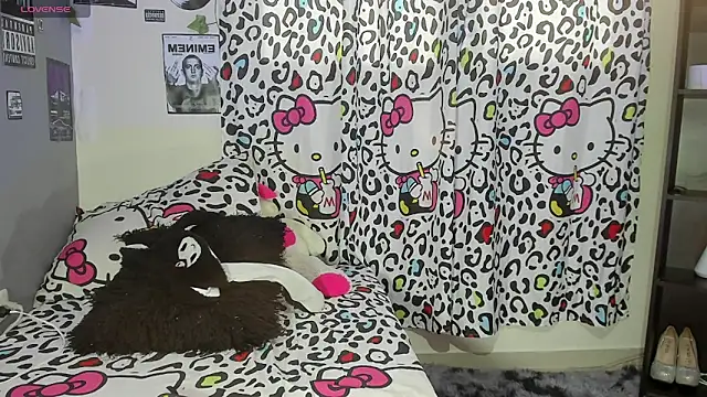  maria foxx  online show from 28, 11, 2025