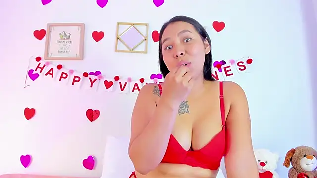 EmmaRogers online show from 14, 2, 2025