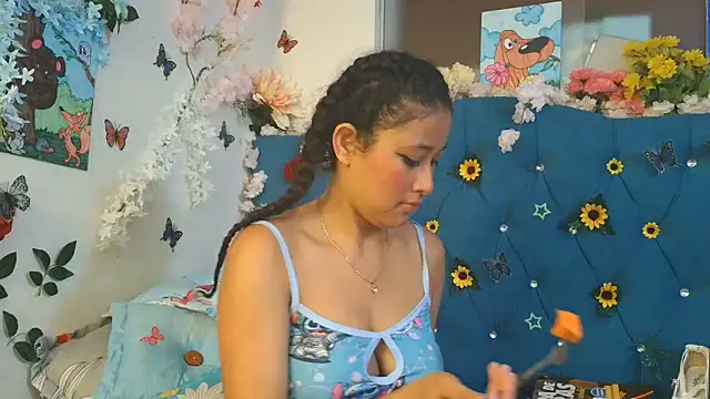 Milkdulce1 online show from 26, 5, 2026