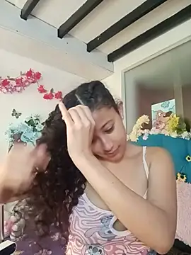 Snapshot of Milkdulce1 chatting on 8, 7, 2026 Milkdulce1 online show from 8, 7, 2026