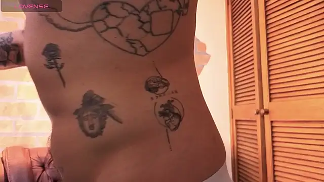 Dylanstonne online show from 4, 12, 2025