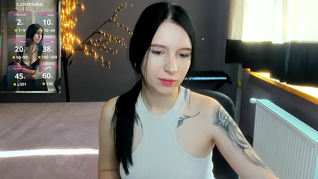 Snapshot of KarolinaBlacks chatting on 23, 4, 2026 KarolinaBlacks online show from 23, 4, 2026
