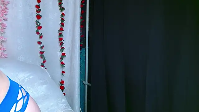 bellaa love  online show from 23, 1, 2025