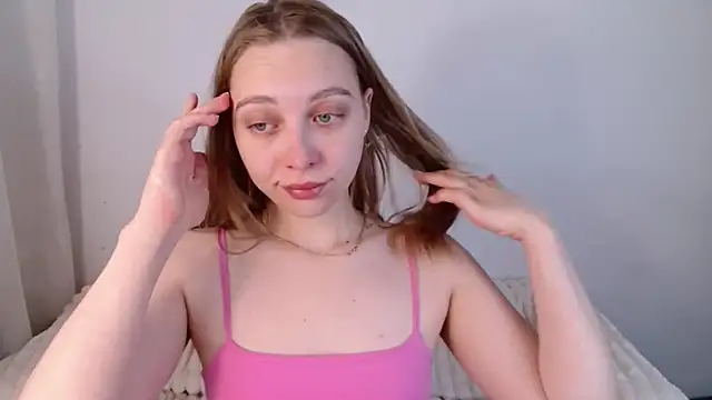 bellaa love  online show from 25, 5, 2026