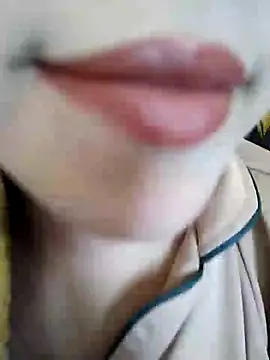 Snapshot of Anki-doll chatting on 12, 1, 2025 Anki-doll online show from 12, 1, 2025