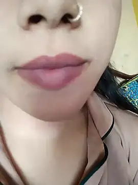Snapshot of Anki-doll chatting on 9, 2, 2025 Anki-doll online show from 9, 2, 2025