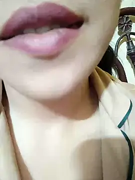 Snapshot of Anki-doll chatting on 17, 3, 2025 Anki-doll online show from 17, 3, 2025