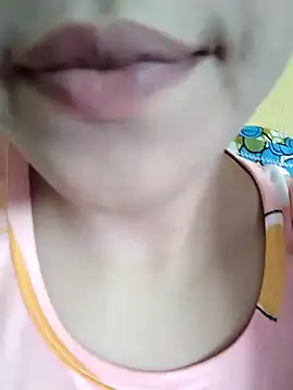 Snapshot of Anki-doll chatting on 13, 9, 2025 Anki-doll online show from 13, 9, 2025
