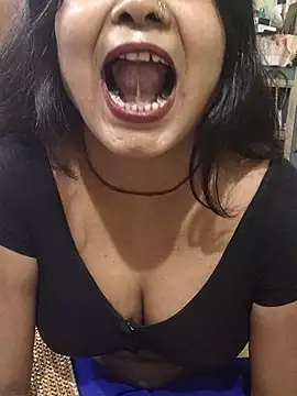 Snapshot of yoursweety09 chatting on 17, 3, 2026 yoursweety09 online show from 17, 3, 2026