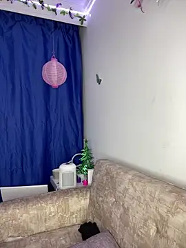 Im Valen Cute online show from 18, 1, 2025