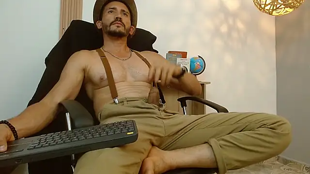 Reiko 85  online show from 6, 2, 2025