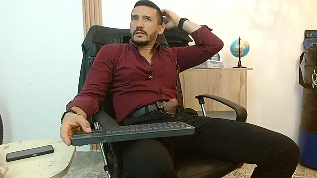 Reiko 85  online show from 2, 10, 2025