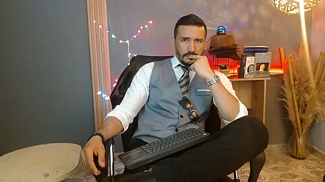 Reiko 85  online show from 3, 4, 2026