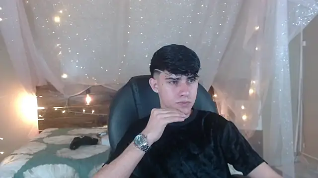 Dyla n18 online show from 23, 1, 2025