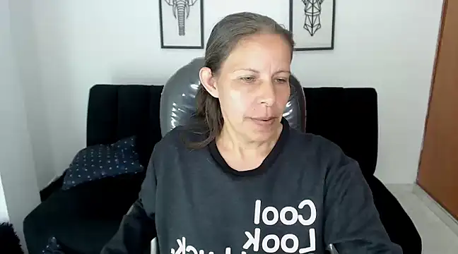 Milf karlye online show from 27, 12, 2024