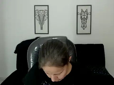 Milf karlye online show from 15, 1, 2025