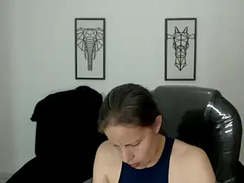 Milf karlye online show from 15, 1, 2025