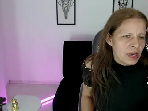 Milf karlye online show from 15, 2, 2025