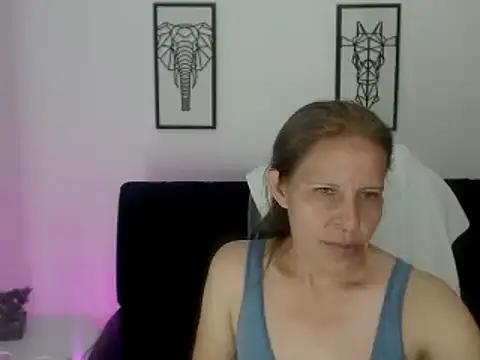 Milf karlye online show from 18, 2, 2025