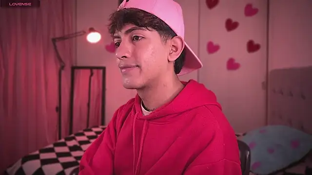 teobowny  online show from 4, 3, 2025