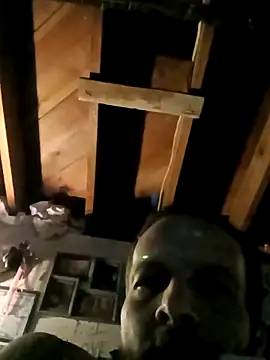 Whipit323 online show from 22, 2, 2026