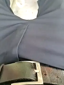 Snapshot of nidansohib1230 chatting on 4, 1, 2025 nidansohib1230 online show from 4, 1, 2025