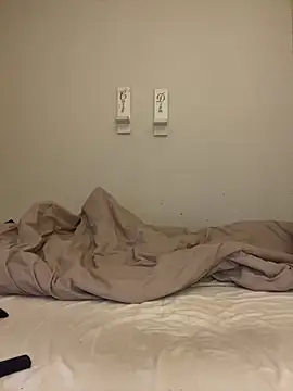 Snapshot of Mandispandis1 chatting on 22, 12, 2025 Mandispandis1 online show from 22, 12, 2025