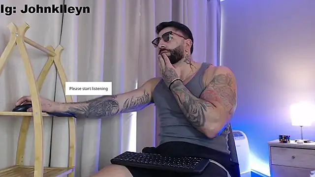 Snapshot of jonhklleyn chatting on 13, 5, 2026 jonhklleyn online show from 13, 5, 2026