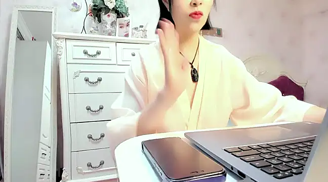 Snapshot of WJYD8 chatting on 14, 12, 2024 WJYD8 online show from 14, 12, 2024