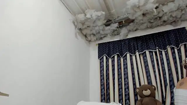 Lauu G online show from 3, 2, 2026