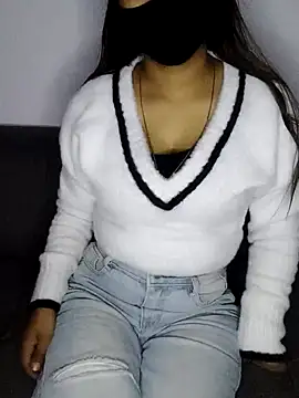 Snapshot of Surbhi_Ji chatting on 11, 12, 2024 Surbhi Ji online show from 11, 12, 2024