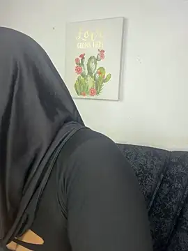 Snapshot of zulema_parvin chatting on 6, 5, 2026 zulema parvin online show from 6, 5, 2026