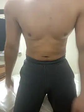 YU-KI00 online show from 11, 11, 2025