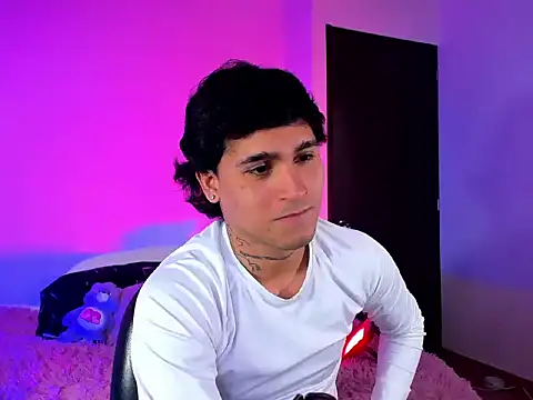 Snapshot of christianwang chatting on 10, 11, 2025 christianwang online show from 10, 11, 2025