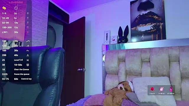 dakota Robbins  online show from 16, 12, 2025