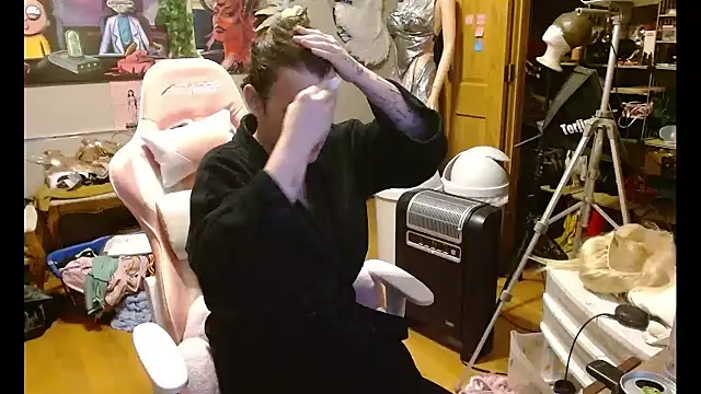 Snapshot of jessy0504 chatting on 5, 3, 2025 jessy0504 online show from 5, 3, 2025