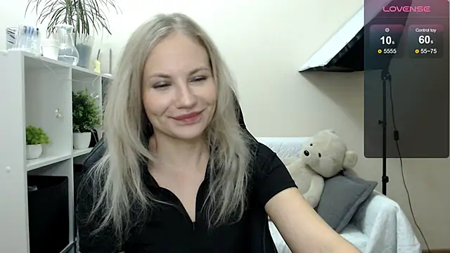 Sunny bunny6 online show from 15, 10, 2025