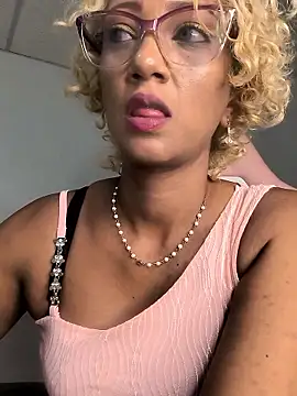 Amaliu  online show from 14, 4, 2026