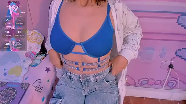 Snapshot of _18alice chatting on 6, 3, 2025 18alice online show from 6, 3, 2025