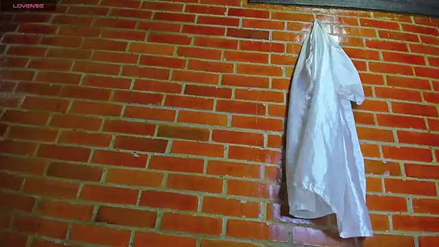 Petite amor2 online show from 7, 2, 2025