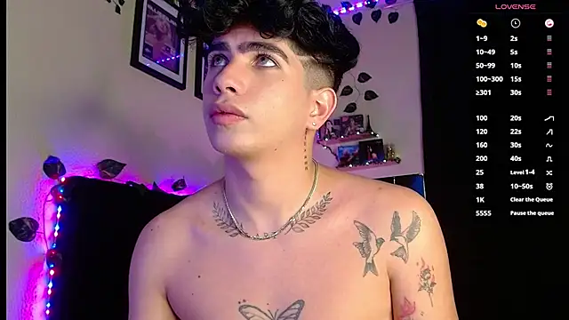 LyleBennett  online show from 22, 2, 2025