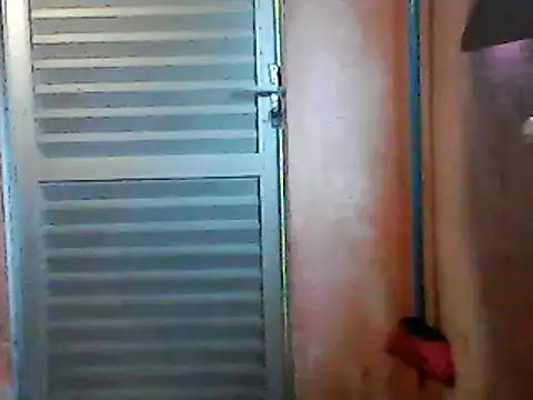 uelytom online show from 20, 12, 2024