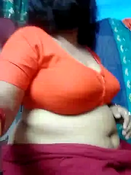 BERRY 00 online show from 10, 2, 2025