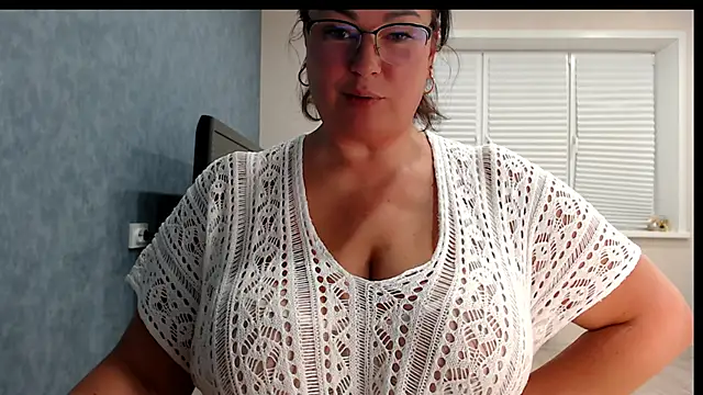 Nora Star online show from 2, 3, 2026